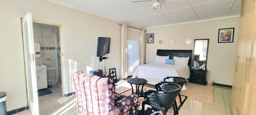 4 Bedroom Property for Sale in Saxilby Eastern Cape